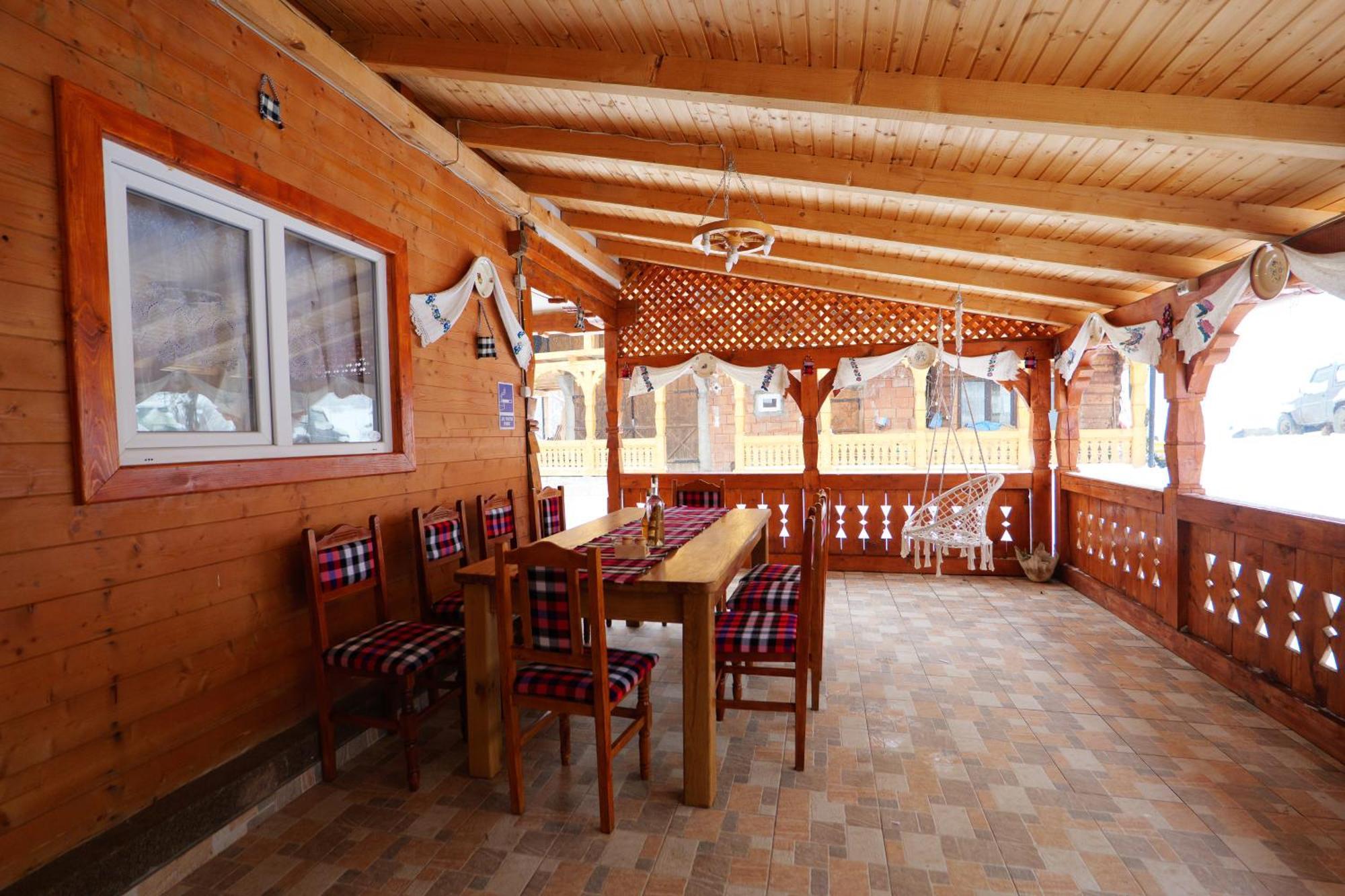 Casa Alina Breb Guest House Ngoại thất bức ảnh
